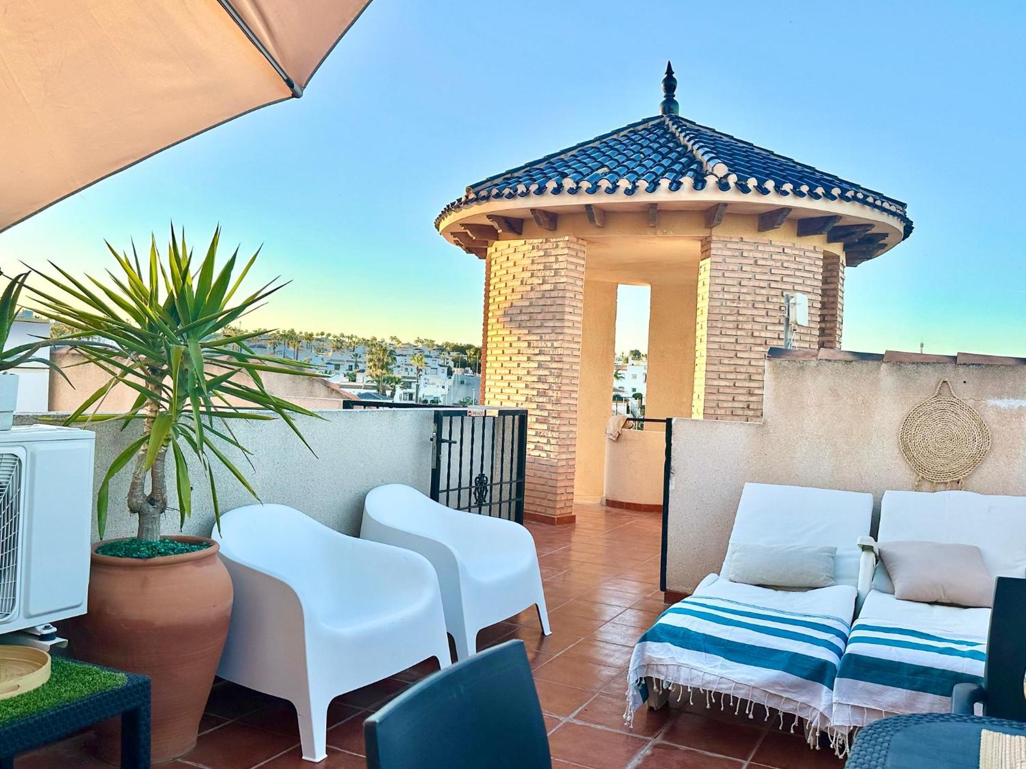 Apartmán Casa Andres. Two Bed Penthouse Pool & Terrace Alicante Exteriér fotografie